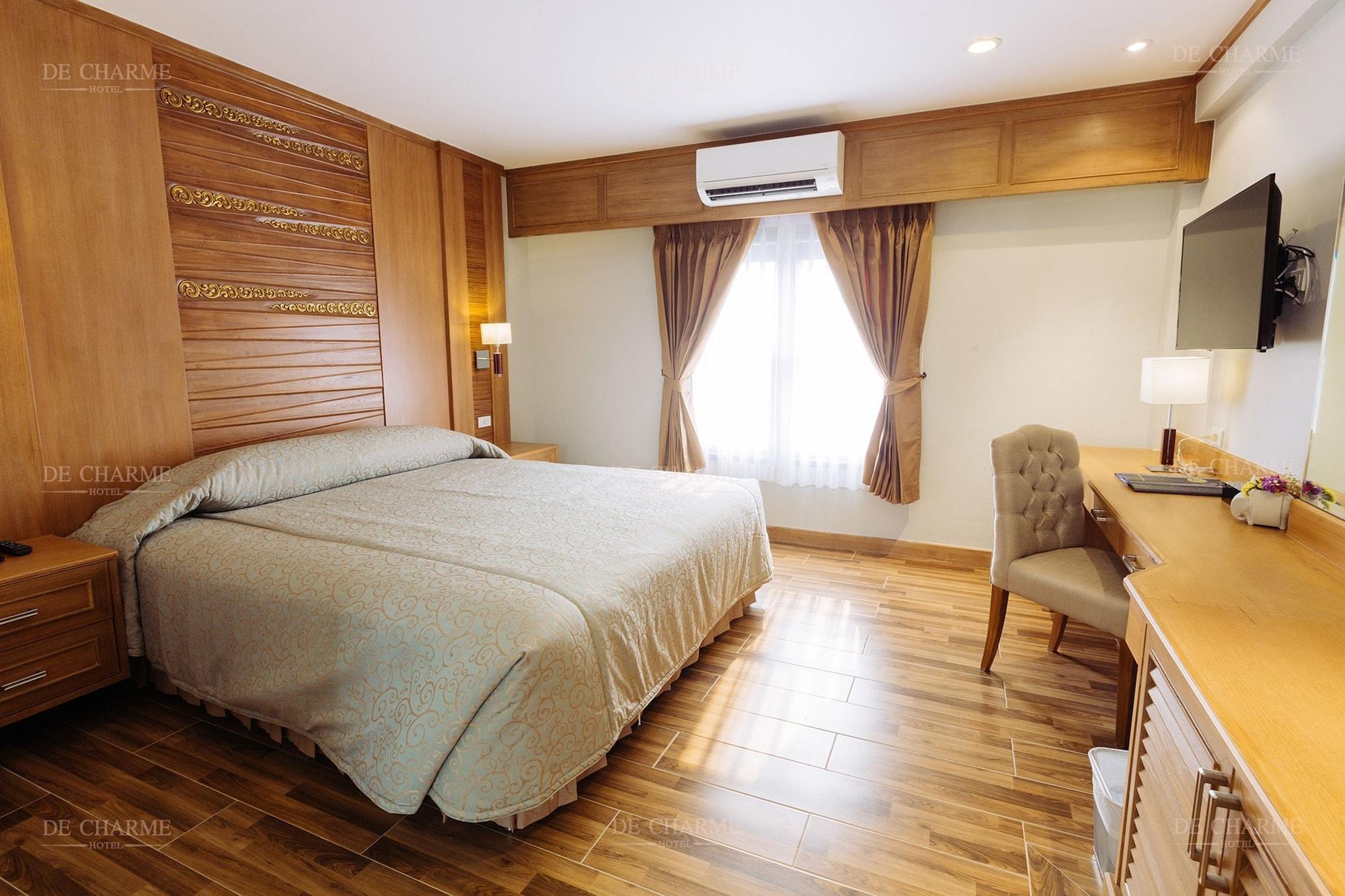 Decharme Hotel Chiang Mai Exteriör bild