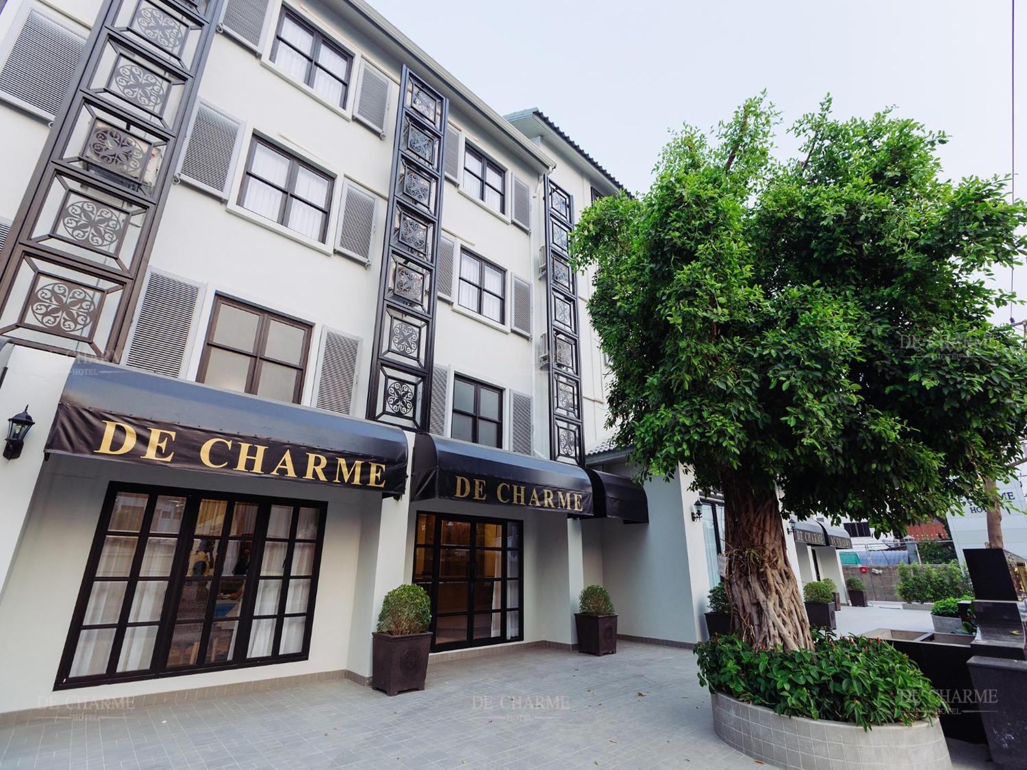 Decharme Hotel Chiang Mai Exteriör bild