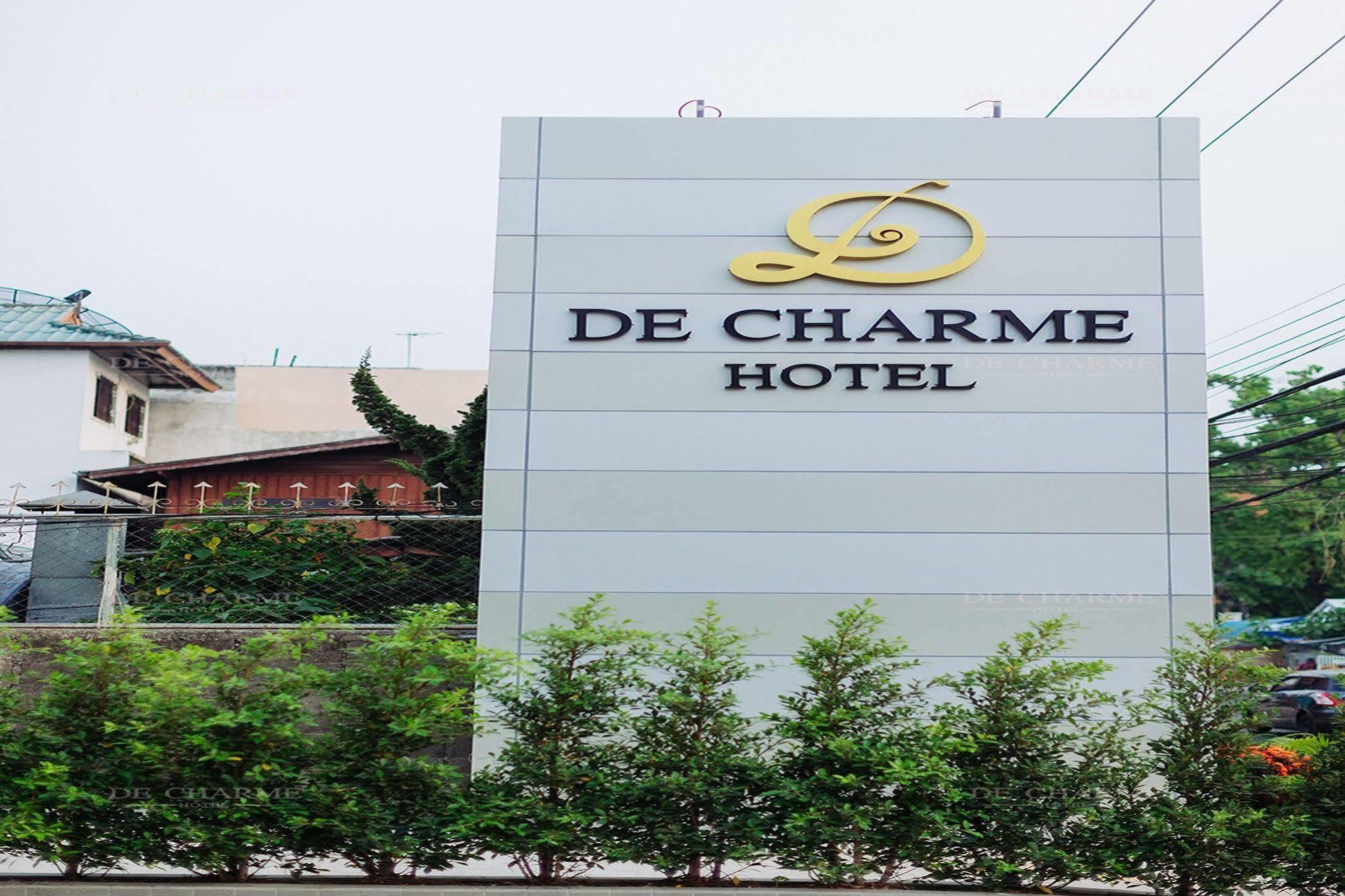 Decharme Hotel Chiang Mai Exteriör bild